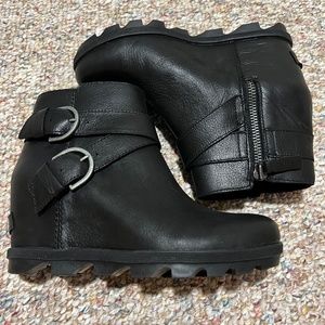 Sorel Joan Of Arctic Wedge Buckle Bootie